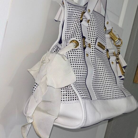 NWT Juicy Couture white leather perforated purse/bag/satchel Daydreamer Venice - Picture 2 of 9